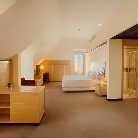 Nh Milano 2 Hotel Segrate Ngoại thất bức ảnh