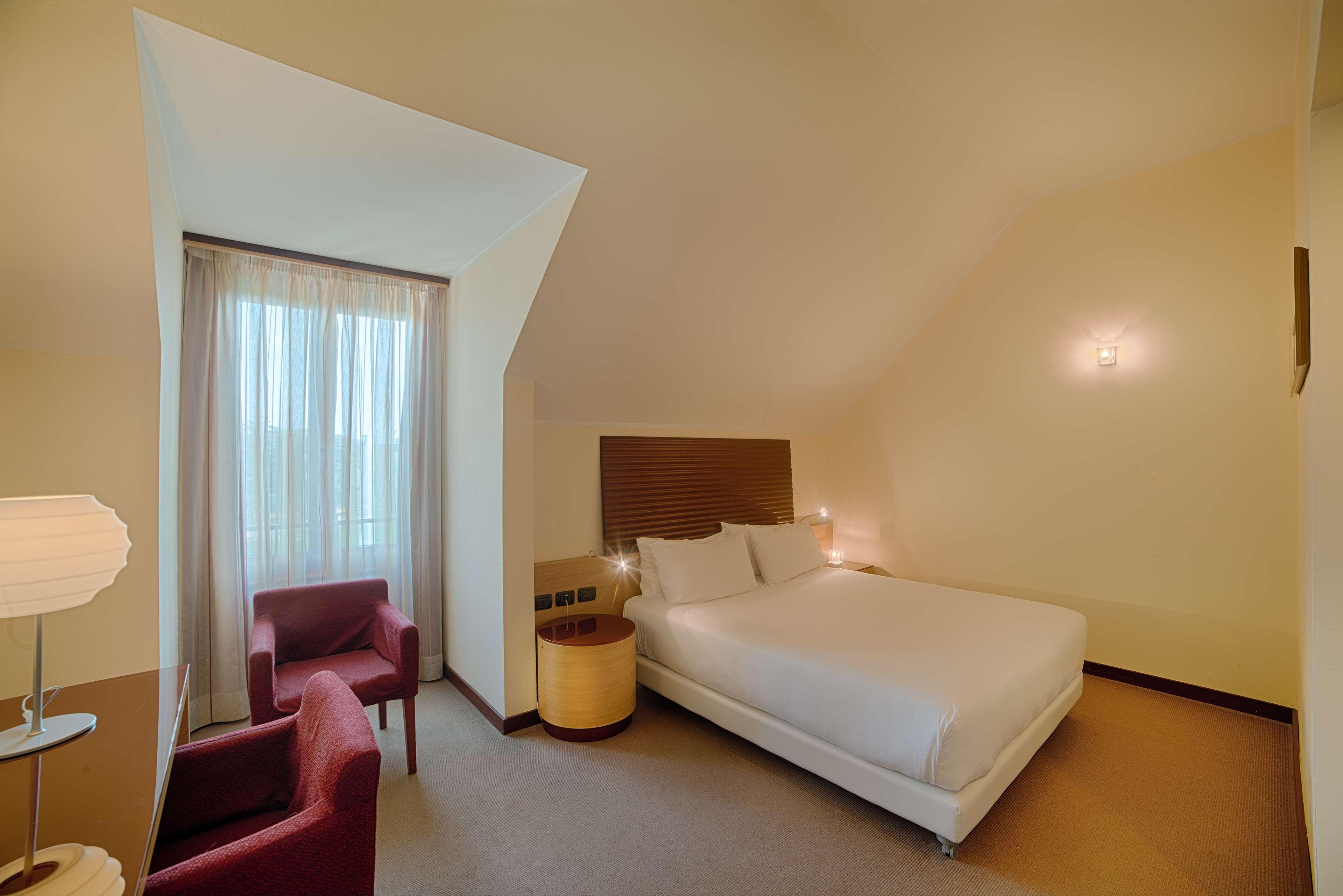 Nh Milano 2 Hotel Segrate Ngoại thất bức ảnh