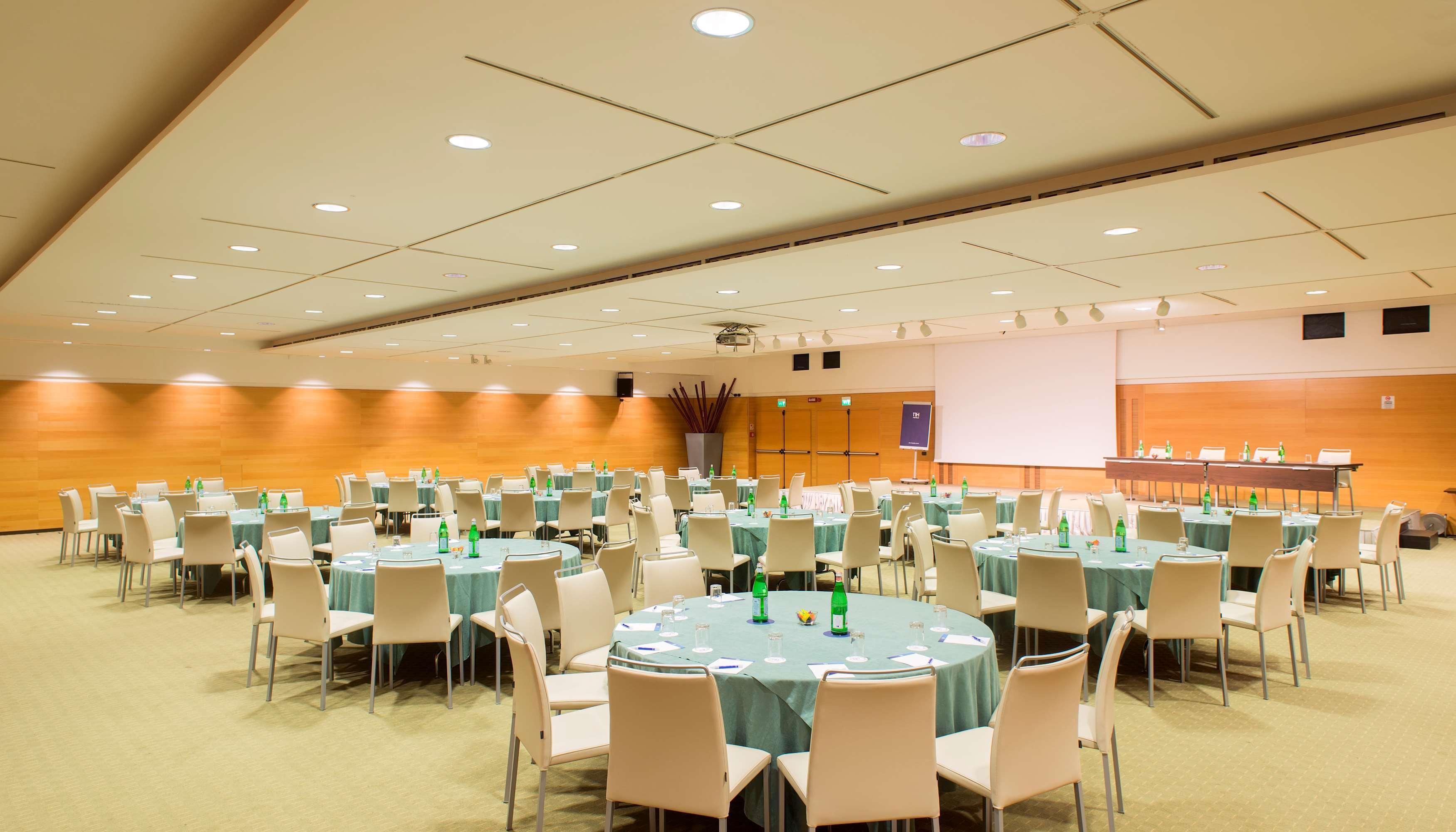 Nh Milano 2 Hotel Segrate Ngoại thất bức ảnh