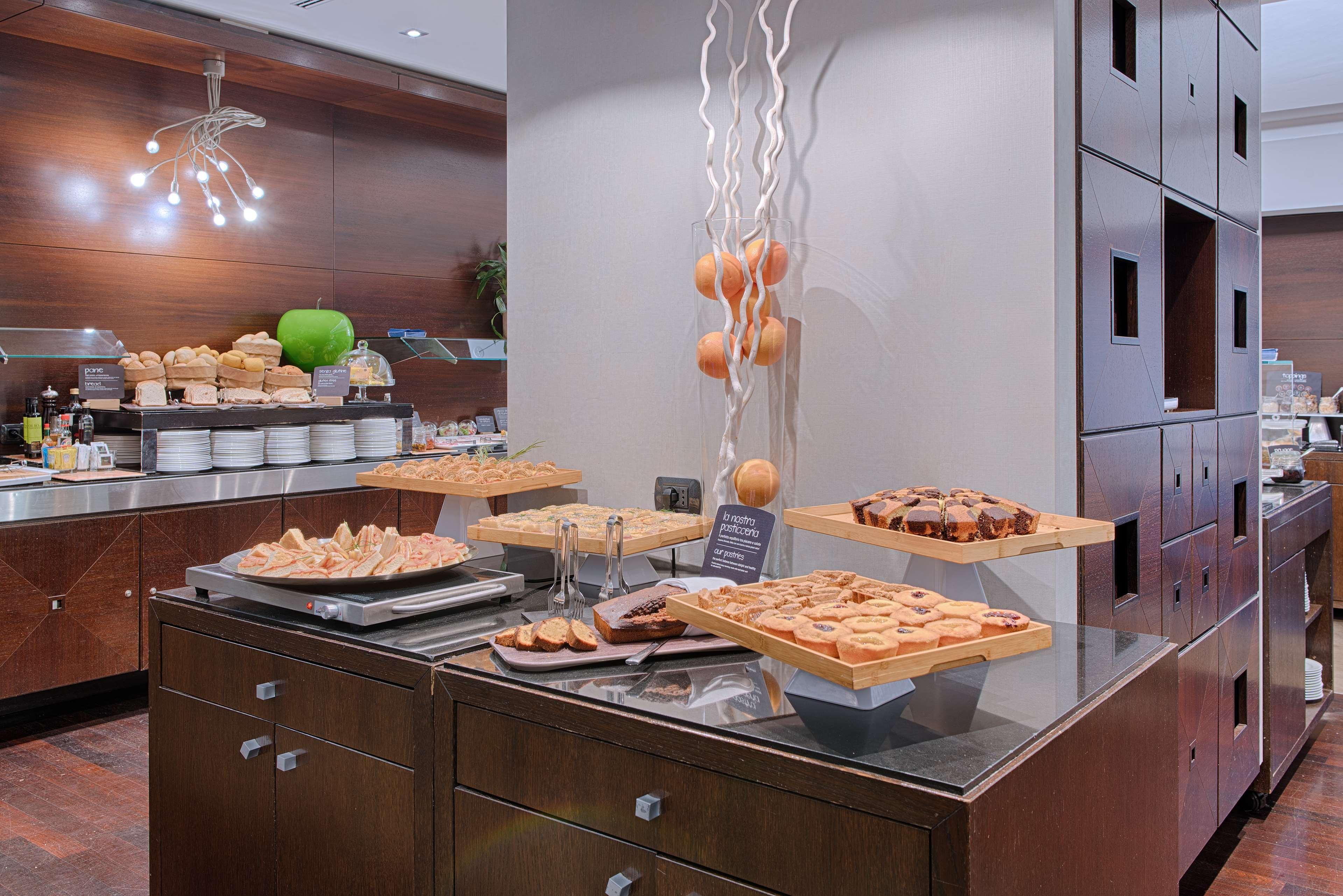 Nh Milano 2 Hotel Segrate Ngoại thất bức ảnh
