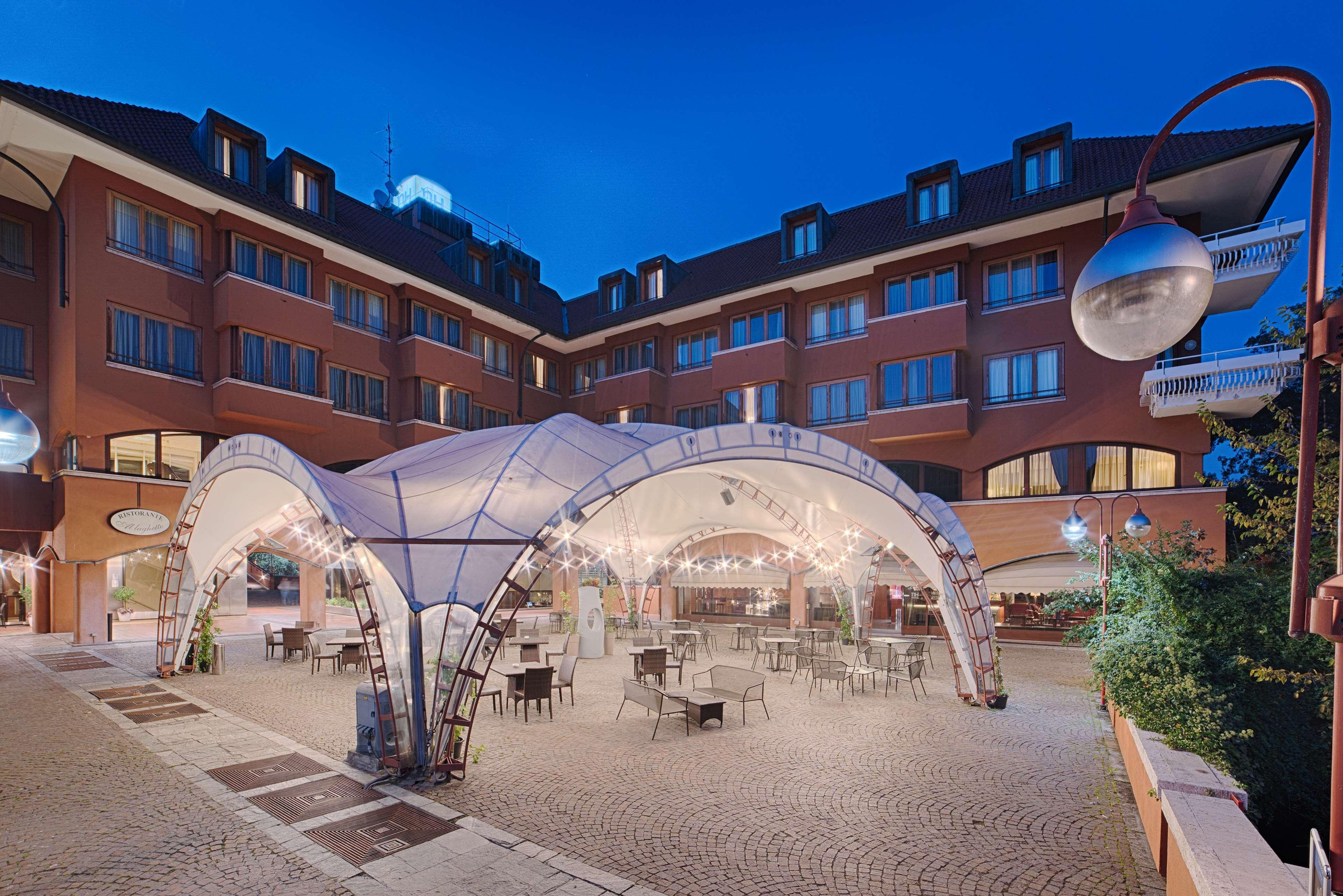 Nh Milano 2 Hotel Segrate Ngoại thất bức ảnh