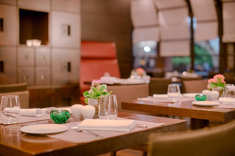 Nh Milano 2 Hotel Segrate Ngoại thất bức ảnh